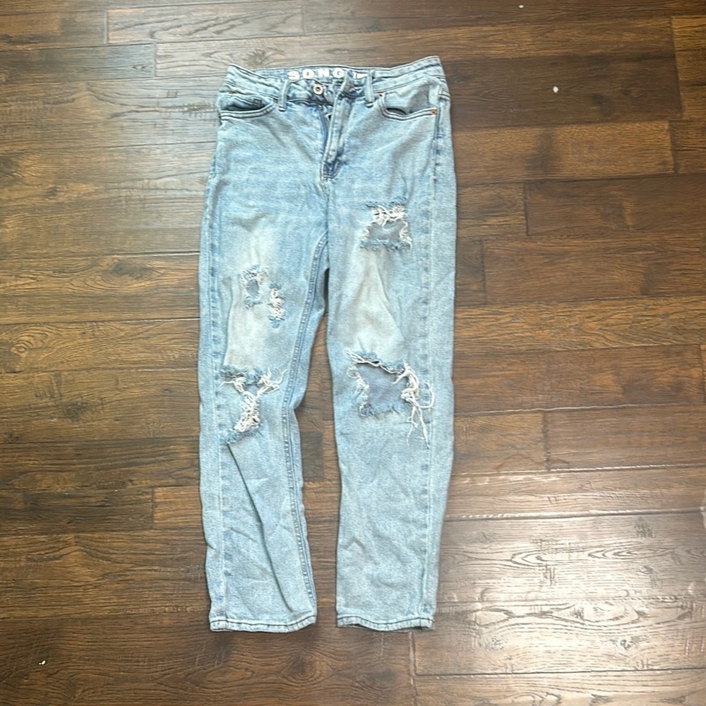 Women’s Light Blue Ripped Jeans